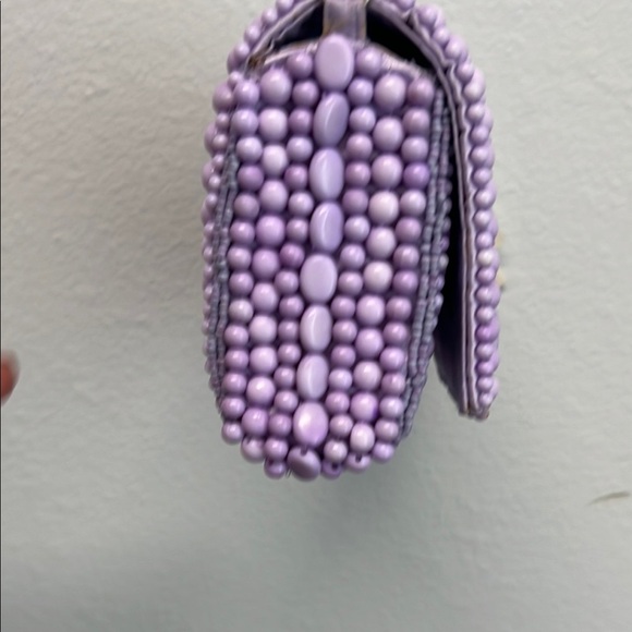 This. ✨ Beaded Clutch with Geometric Design - Picture 5 of 11